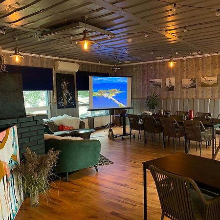 Vergi Sadam & Restoran Wirkes' Ngoại thất bức ảnh