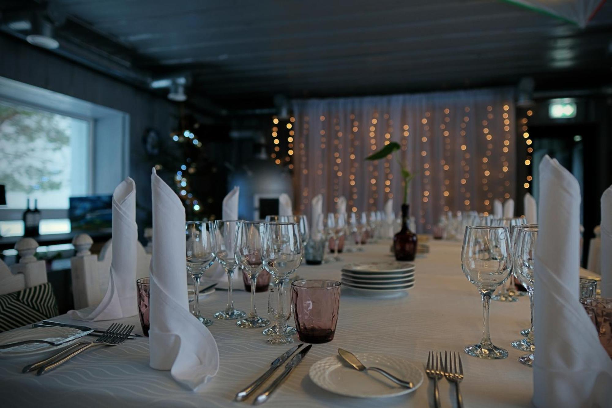 Vergi Sadam & Restoran Wirkes' Ngoại thất bức ảnh